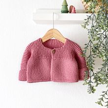 Patrón de Rebeca de Punto PINK LADY. Arts, Crafts, Furniture Design, Making, Textile Design, Fiber Arts, Knitting, and Fashion Design project by Marta Porcel Vilchez - 02.10.2025