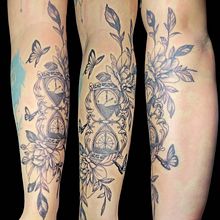 Arm Tattoo. Un progetto di Illustrazione tradizionale e Design di tatuaggi di jsambolinart - 11.02.2025