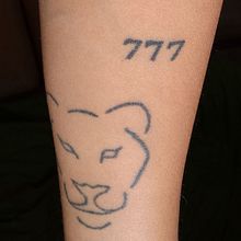 jazmin soliz, nueva tatuadora. Tattoo Design project by jazminsoliz894 - 02.20.2025