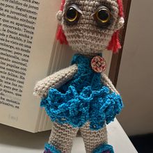 Greta. Un progetto di Amigurumi, Artigianato, Uncinetto, Fiber Art, Textile Design e Design di giocattoli di erika botero - 21.02.2025