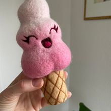 icecream copy . Arts, Crafts, To, Design, Character Design, Fiber Arts, Needle Felting, and Textile Design project by stephaniekoning - 02.22.2025