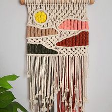 Tapiz Caribeño . Macramé, and Textile Design project by Kristel Montenegro - 02.23.2025