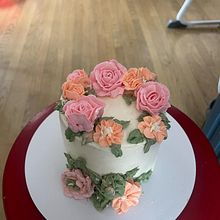 Flower Cake . Design, and DIY project by baeklor2012 - 02.23.2025