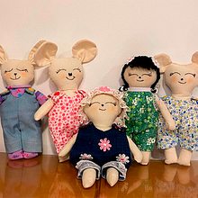 Mis Ternuritas. Arts, Crafts, Instagram Photograph, Mobile Photograph, Patternmaking, Dressmaking, Product Photograph, Sewing, Social Media, To, and Design project by sandra salamanca - 03.05.2025