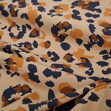 Robe Mira Graou. Un proyecto de DIY, Diseño de moda, Patronaje, confección			 y Costura de cocoontherainbow - 11.03.2025