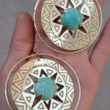 Pluma Blanca . Arts, Crafts, Jewelr, and Design project by Tania Liliana Rodriguez Soto - 03.14.2025