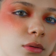 Atardecer en el Mar . Art Direction, Fashion Design, Fashion Photograph, Portrait Photograph, Makeup, Creativit, Photograph, Post-production, Digital Photograph, Film, Video, TV, and Photographic Composition project by Adnaloy Mijares - 03.20.2025