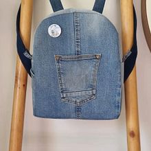 Il mio zaino realizzato con indumenti riciclati. Fashion Design, Patternmaking, Dressmaking, Sewing, Upc, cling, and DIY project by Valentina Izzo - 03.20.2025
