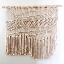 TAPIZ MACU. Un progetto di Design di accessori, Interior design, Macramè, Fiber Art, Textile Design e Interior Design di Gaby Pazos - 03.04.2025