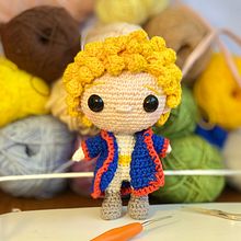 El principito. Een project van Amigurumi, Craft, Haken, Textiel, Textielontwerp y Speelgoedontwerp van Catalina Romero - 08.04.2025