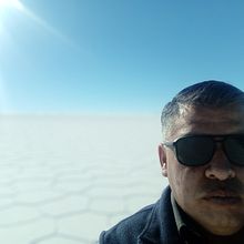 ONE MORE TIME. Projekt z dziedziny Fotografowanie smartfonem użytkownika Erick Tarifa - 10.04.2025