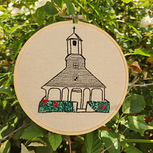 Borda tus Recuerdos. Embroider project by Natalia Contreras - 04.13.2025