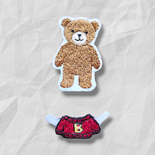Osito de fieltro con ropa intercambiable. Een project van Borduurwerk, Textiel y Naaiwerk van susana.sorribasp - 19.04.2025