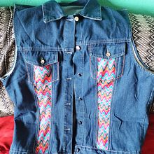 Chaleco w. Textile Design, and Embroider project by Miguel Bolaños - 04.20.2025
