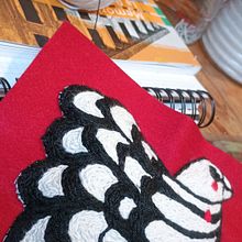 Paloma libre. Textile Design, Arts, and Crafts project by Eugenia Fernández - 04.21.2025