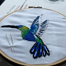 Colibrí Andino.. Embroider project by chaviz_cort - 04.22.2025