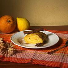 Torta de laranja e tábua de chocolate. Projekt z dziedziny Fotografia kulinarna, St, lizowanie Ż, wności,  Fotografia lifest i le użytkownika fachica - 02.05.2025