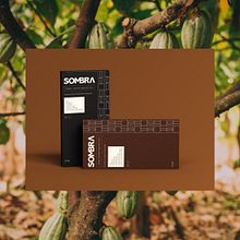 SOMBRA. Un progetto di Br, ing, Br, identit, Design, Graphic design e Packaging di Lupe Malvarez - 12.05.2025