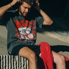 Brand Look Book. Een project van Fotografie, Modefotografie, Portretfotografie, Digitale fotografie,  Br e ing en identiteit van Rick Rhoades - 14.05.2025