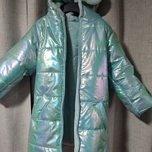 Chaqueta impermeable . Projekt z dziedziny Projektowanie mod, Wzornictwo, krawiectwo,  Sz i cie użytkownika Karen Zavaria Sabaria - 15.05.2025