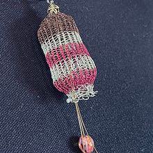 Fiore con pistilli per collana. Projekt z dziedziny Sz, dełkowanie, DIY, Projektowanie mod,  Tkactwo, Wzornictwo tekst, liów i Craft użytkownika giovanna.zen - 19.05.2025