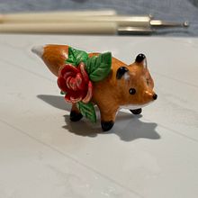 Tommy's Tales Art Ein Projekt aus dem Bereich Keramik, Erweiterungsentwicklung und Schmuckdesign von Alejandra La Forgia - 23.05.2025