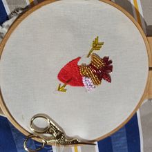 Bordado de coração . Arts, Crafts, and Embroider project by Tatiana Rodrigues de Moraes - 05.29.2025