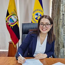 Desarrollo de habilidades en negociación y venta para creativos . Business, Communication, Creative Consulting, and Design Management project by Ashley Villamar Reinoso - 06.02.2025