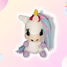 Pequeño unicornio . Projekt z dziedziny  Tkactwo i Craft użytkownika Elena Ahumada - 03.06.2025