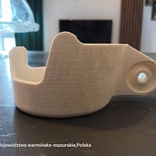 Uchwyt lampy. Un progetto di 3D, Progettazione 3D, Product design, Modellazione 3D e Design industriale di Wojtek Mikołajczyk - 03.06.2025