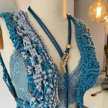 Chaleco Macrame . Projekt z dziedziny Craft, Projektowanie dodatków, Makrama,  Tkactwo, Wzornictwo tekst i liów użytkownika lulurodrig4 - 04.06.2025