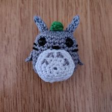 Amigurumi de Totoro. Projekt z dziedziny Projektowanie zabawek, Craft,  Tkactwo, Sz, dełkowanie, Amigurumi, Wzornictwo tekst i liów użytkownika sarabongiovi - 08.06.2025