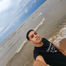 Negocio de importaciones y electronicos . Projekt z dziedziny Marketing, Fotografia, Portale społecznościowe, Marketing c, frow, Projektowanie c i frowe użytkownika Ricardo Servin - 09.06.2025