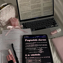 Mi agenda semanal🌸. Creative Consulting, Design Management, Marketing, Management, and Productivit project by Naibith Mancilla - 06.16.2025