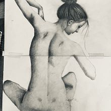 the model. Fine Arts, Sketching, Drawing, Pencil Drawing, Figure Drawing, Realistic Drawing, and Traditional illustration project by Laura Di Stefano - 06.16.2025