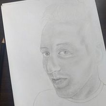 A portrait sketch. Artistic Drawing, Drawing, Portrait Drawing, Sketchbook, and Sketching project by Sofia P. - 06.17.2025