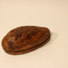 Almendra."lo bueno esta en el interior".. Un progetto di Ceramica di Jesús Díaz Pacheco - 17.06.2025