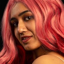 Retouching for Diverse Skin Tones in Photoshop A course by Kayleigh June. Photo Retouching, Photograph, and Post-production project by mayaozcreator - 06.21.2025
