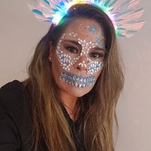 Calavera Glam. Un proyecto de Maquillaje de Lizbeth González - 28.06.2025