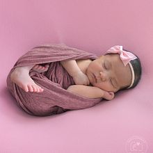 Fotografía Newborn Samantha . Un proyecto de Fotografía digital, Fotografía de retrato y Fotografía de estudio de Karla Ausencia Rodríguez Enríquez - 29.06.2025