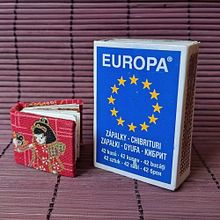 Mini książeczki. Arts, Crafts, Bookbinding, DIY, and Traditional illustration project by Joanna Zakrzewska - 07.03.2025