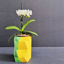 Emprendimiento Stone Lab CR. Mobile Photograph, Product Photograph, Photograph, Social Media, Instagram, Instagram Photograph, Lifest, le Photograph, and Mobile Marketing project by Omar Mora - 07.07.2025