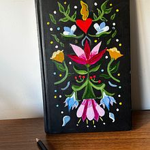 meu projeto. Un projet de Beaux Arts, Dessin, Illustration traditionnelle, Peinture, Peinture acr, lique et Illustration botanique de beatrizzsiracusa - 14.07.2025