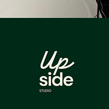 Up side. Un projet de Conception numérique, Design graphique, Instagram, Marketing , et Réseaux sociaux de alessandragulino - 15.07.2025