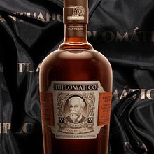 Nuevo comienzo . Photograph, Product Photograph, and Outdoor Photograph project by Rocelin Coa Flores - 07.23.2025