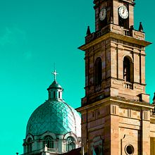 Colores de Chiquinquirá en la Mañana. Een project van Fotografische compositie, Fotografie, Digitale fotografie, Retoucheren van foto's y Kleurentheorie van Daniel Vargas Rueda - 27.07.2025