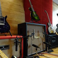 GENESIS11 GUITAR LAB . % Charly Rey tarafından hazırlanan Müzik Prodüksi, Ve onu projesi - 07.31.2025