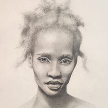 Pencil Portrait per Juan Perednik course. Architectural Illustration, Artistic Drawing, Drawing, Figure Drawing, Fine Arts, Pencil Drawing, Portrait Drawing, Realistic Drawing, Sketchbook, Sketching, and Traditional illustration project by Helma L - 08.05.2025