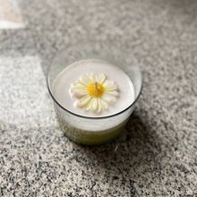 Luz entre petalos. DIY, Interior Design, and Product Design project by Sergio Rueda Vanegas - 08.16.2025