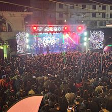 Llajta Rock . Bisnis, Komunikasi, Dan Pemasaran Digital proyek oleh Fer D. Arce-Zenarruza - 08.17.2025